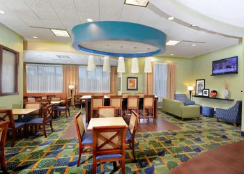 Hampton Inn High Point hotel thumbnail 2