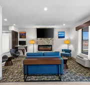 Clarion Pointe hotel detail image 4