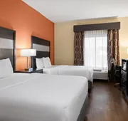 La Quinta Inn & Suites by Wyndham Florence hotel detail image 7