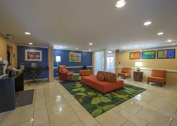 Days Inn by Wyndham Florence Near Civic Center hotel thumbnail 5