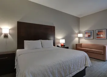 Hampton Inn Greenwood hotel thumbnail 5