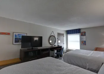 Hampton Inn Greenwood hotel thumbnail 8