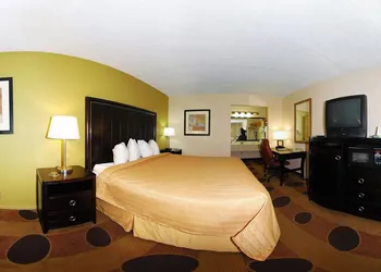 Quality Inn Greenwood Hwy 25 hotel thumbnail 5