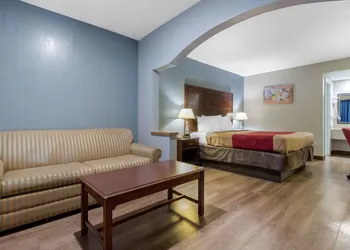 Econo Lodge Aiken Central hotel thumbnail 4