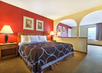 Super 8 by Wyndham Lancaster hotel thumbnail 7