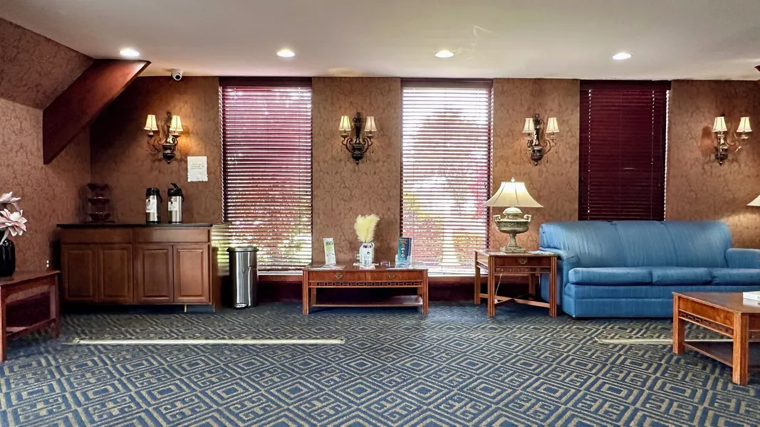Riverview Inn & Suites hotel detail image 2