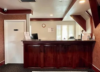 Riverview Inn & Suites hotel thumbnail 3