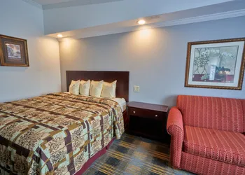 Riverview Inn & Suites hotel thumbnail 5