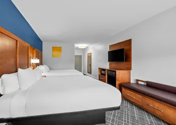 Comfort Inn & Suites Plainville-Foxboro hotel thumbnail 7