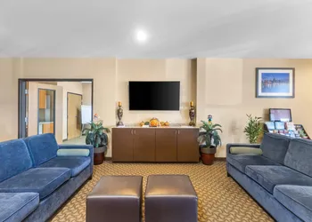 Comfort Inn & Suites Sikeston I-55 hotel thumbnail 3