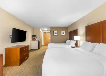 Comfort Inn & Suites Sikeston I-55 hotel thumbnail 6