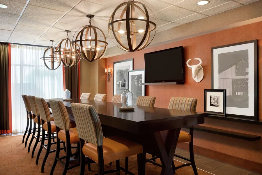 Hampton Inn Wichita Falls Sikes Senter Mall hotel detail image 2