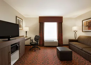 Hampton Inn Wichita Falls Sikes Senter Mall hotel thumbnail 7