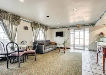 OYO Hotel Wichita Falls I-44 Sheppard Airforce hotel thumbnail 7
