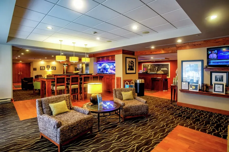 Hampton Inn Wheeling hotel detail image 2
