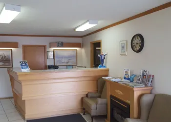 Knights Inn Lethbridge hotel thumbnail 2