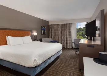 Hampton Inn Bristol hotel thumbnail 8