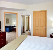 Holiday Inn Express Hotel & Suites Brooksville by IHG hotel detail image 4