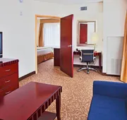 Holiday Inn Express Hotel & Suites Brooksville by IHG hotel detail image 7