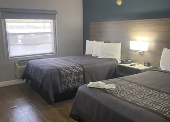 Blue Spring Inn Orange City hotel thumbnail 4