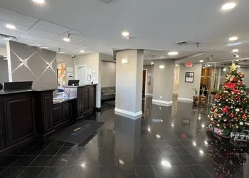 Baymont by Wyndham Jefferson City hotel thumbnail 5
