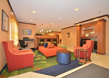 Fairfield Inn & Suites by Marriott - Jefferson City hotel thumbnail 2