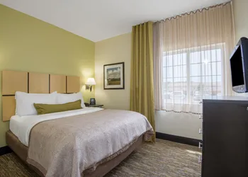 Candlewood Suites Jefferson City by IHG hotel thumbnail 7