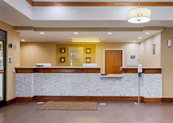 Comfort Suites Johnson City near University hotel thumbnail 4