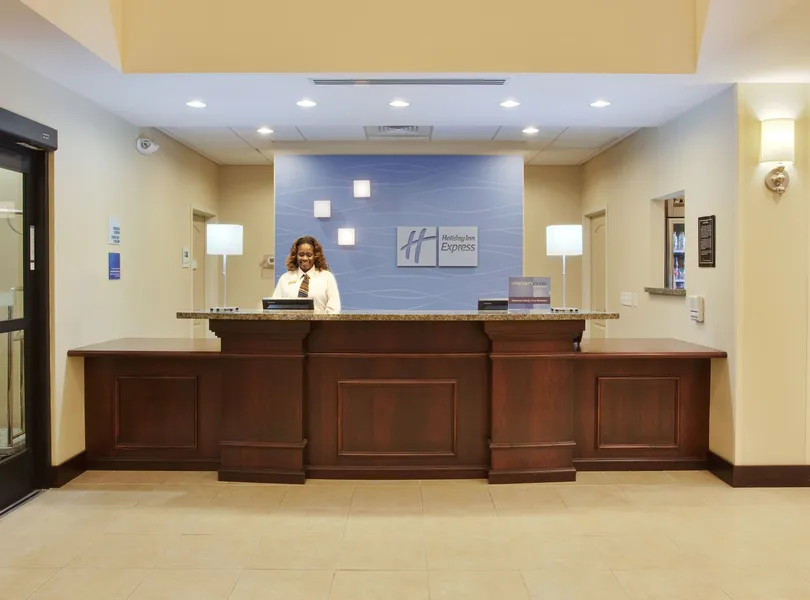 Holiday Inn Express Hotel & Suites Merced by IHG hotel detail image 2