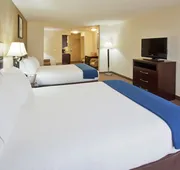 Holiday Inn Express Hotel & Suites Merced by IHG hotel detail image 3