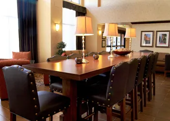 Hampton Inn & Suites Lodi hotel thumbnail 3
