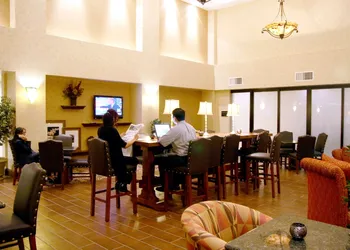 Hampton Inn & Suites Lodi hotel thumbnail 4
