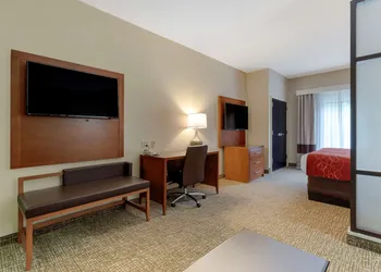 Comfort Suites Kingsport South hotel thumbnail 7