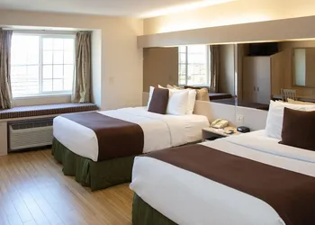 Microtel Inn & Suites by Wyndham Lodi/North Stockton hotel thumbnail 4