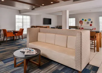 Holiday Inn Express Westley by IHG hotel thumbnail 3