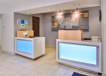 Holiday Inn Express Westley by IHG hotel thumbnail 4