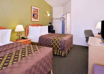 Americas Best Value Inn Los Banos hotel thumbnail 8