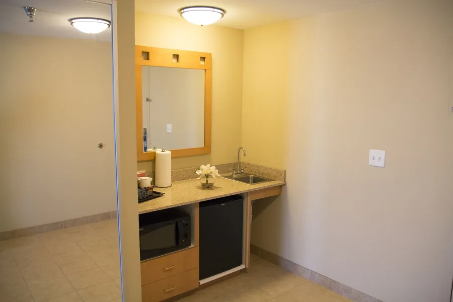 Hampton Inn And Suites Madera hotel detail image 6
