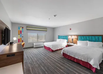 Hampton Inn And Suites Madera hotel thumbnail 8