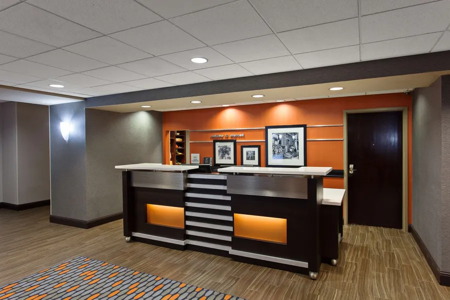 Hampton Inn & Suites Merced hotel detail image 2