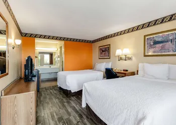 Knights Inn Madera hotel thumbnail 8