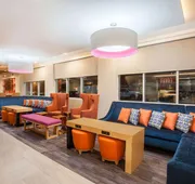 La Quinta Inn & Suites by Wyndham Madera hotel detail image 4