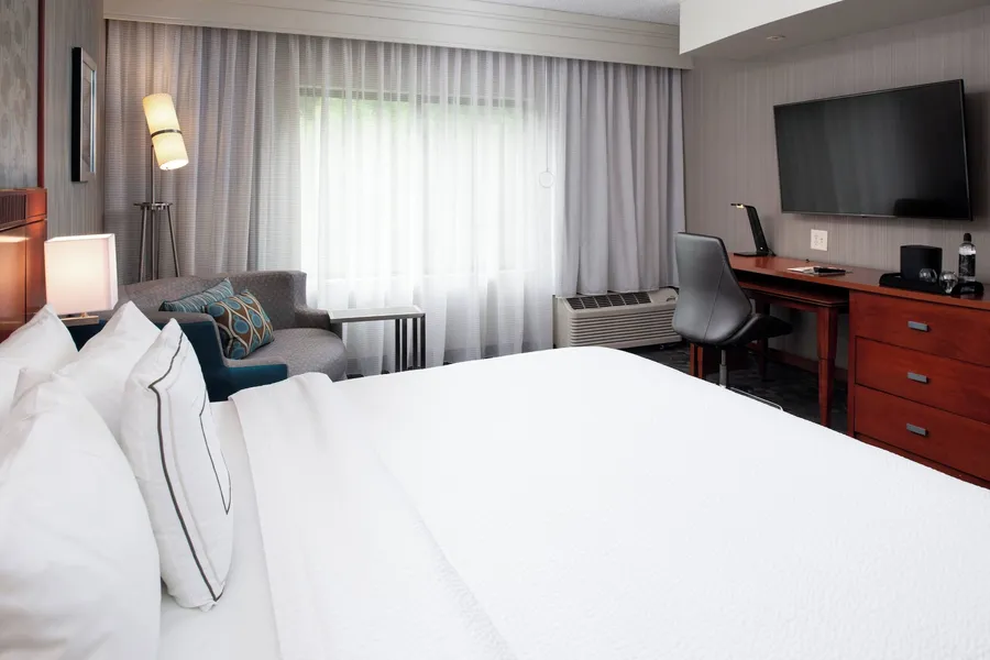 Courtyard by Marriott High Point hotel detail image 6