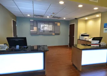 Holiday Inn Express Hotel & Suites High Point South by IHG hotel thumbnail 2