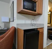 Holiday Inn Express Hotel & Suites High Point South by IHG hotel detail image 3