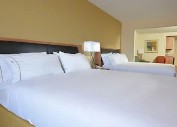 Holiday Inn Express Hotel & Suites High Point South by IHG hotel thumbnail 6