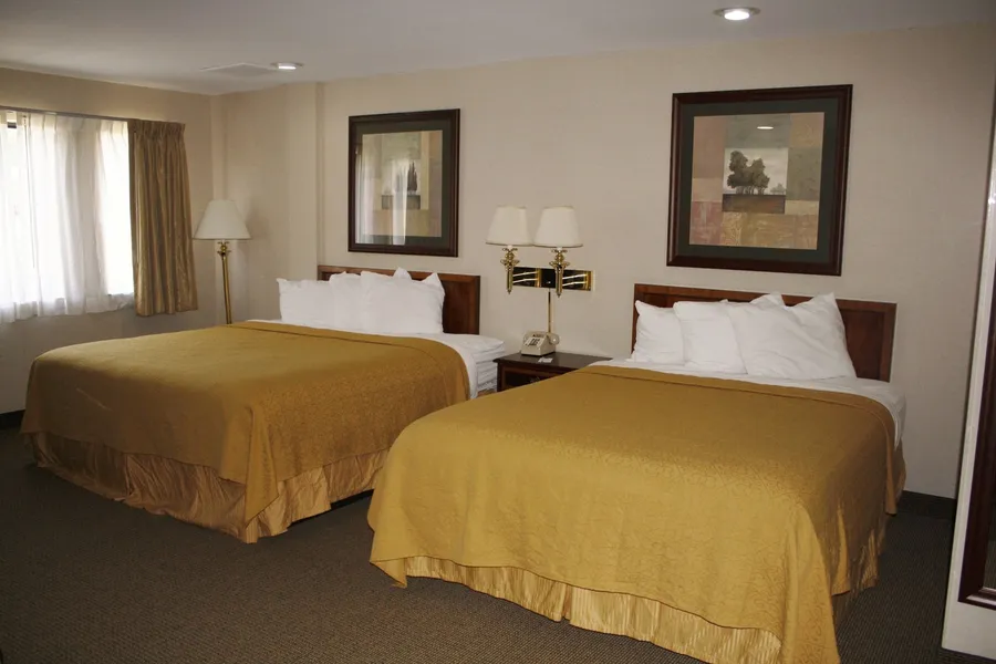Quality Inn Plainfield I-395 hotel detail image 6