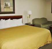 Quality Inn Plainfield I-395 hotel detail image 7