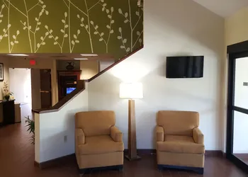 Garner Hotel Frederick Southeast by IHG hotel thumbnail 2