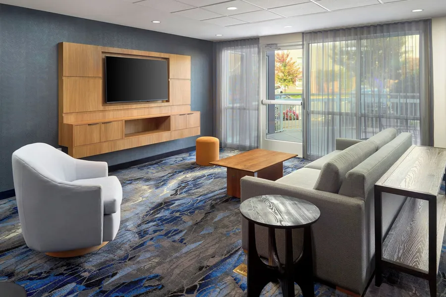Fairfield Inn & Suites by Marriott Frederick hotel detail image 2